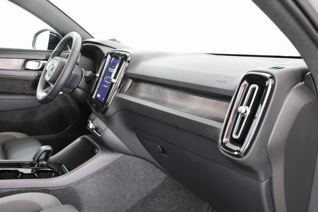 used 2023 Volvo C40 Recharge Pure Electric car, priced at $27,990