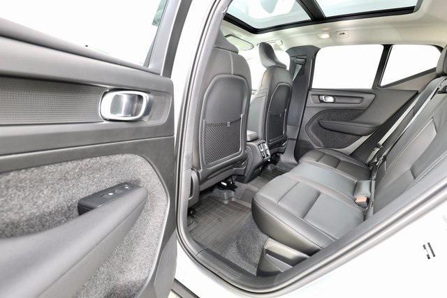 new 2025 Volvo XC40 car, priced at $48,810