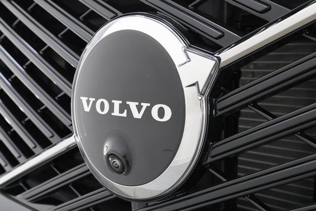 new 2026 Volvo XC60 car, priced at $58,660