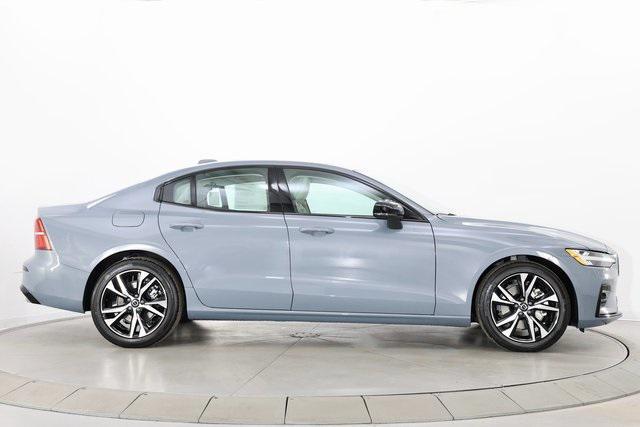 new 2024 Volvo S60 car, priced at $39,395