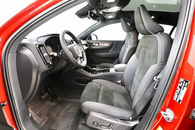 used 2023 Volvo C40 Recharge Pure Electric car, priced at $29,590
