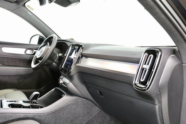 used 2025 Volvo XC40 car, priced at $29,990