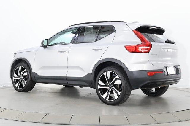 used 2025 Volvo XC40 car, priced at $32,990