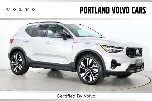 used 2025 Volvo XC40 car, priced at $32,990