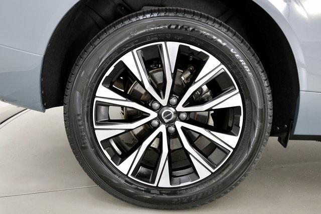 used 2023 Volvo XC60 car, priced at $32,990