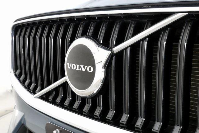 used 2023 Volvo XC60 car, priced at $32,990