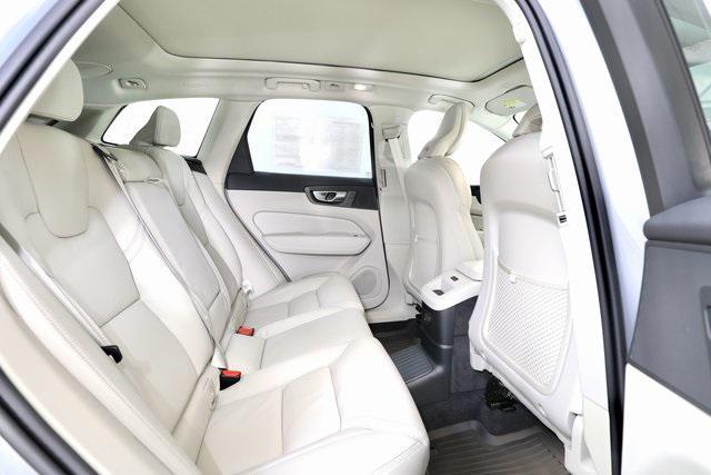 new 2026 Volvo XC60 Plug-In Hybrid car, priced at $72,235