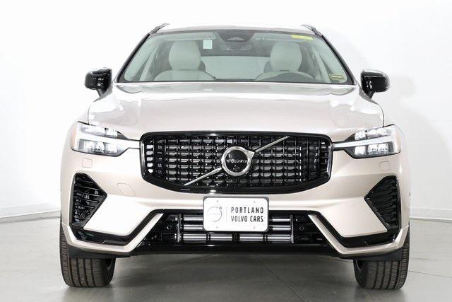 new 2025 Volvo XC60 Plug-In Hybrid car, priced at $66,605