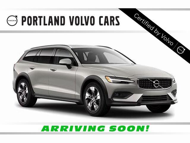 used 2021 Volvo V60 Cross Country car, priced at $31,890