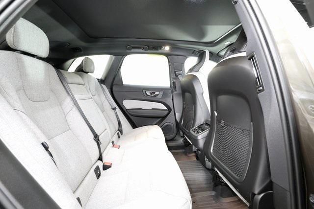 used 2021 Volvo XC60 car, priced at $35,990