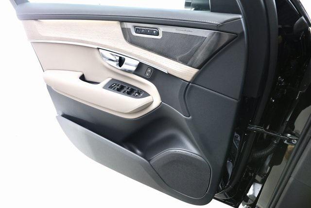 new 2025 Volvo XC90 Plug-In Hybrid car, priced at $76,895