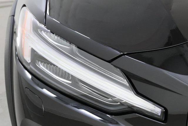 new 2026 Volvo V60 Cross Country car, priced at $52,450