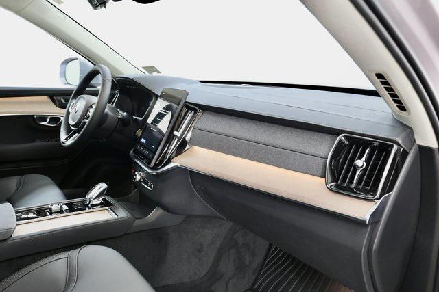 new 2026 Volvo XC90 Plug-In Hybrid car, priced at $83,325