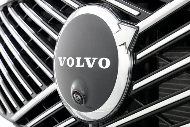 new 2025 Volvo XC90 car, priced at $76,585