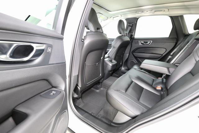 new 2025 Volvo XC60 car, priced at $49,705