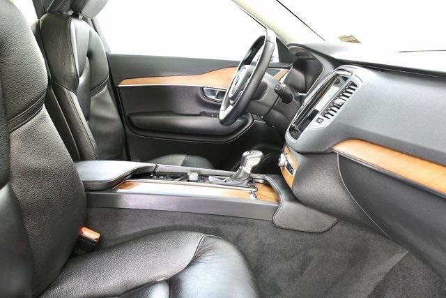 used 2022 Volvo XC90 car, priced at $37,990
