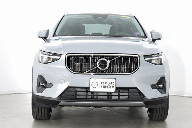 new 2025 Volvo XC40 car, priced at $54,115