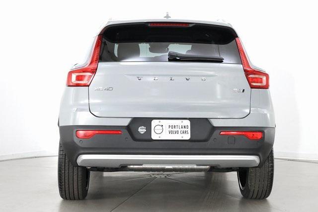 new 2025 Volvo XC40 car, priced at $54,115