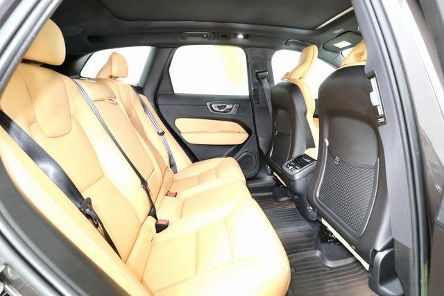 used 2022 Volvo XC60 car, priced at $37,990
