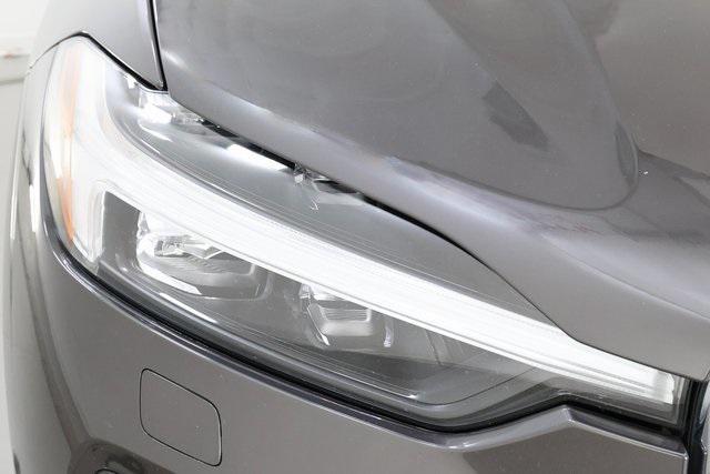 used 2022 Volvo XC60 car, priced at $37,990
