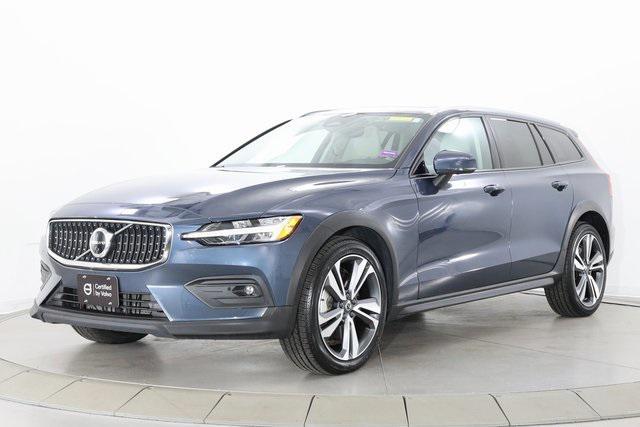 used 2023 Volvo V60 Cross Country car, priced at $43,990