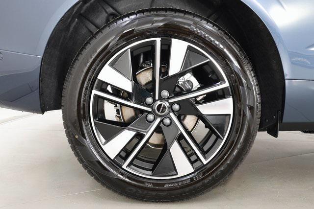 new 2026 Volvo XC60 car, priced at $58,360