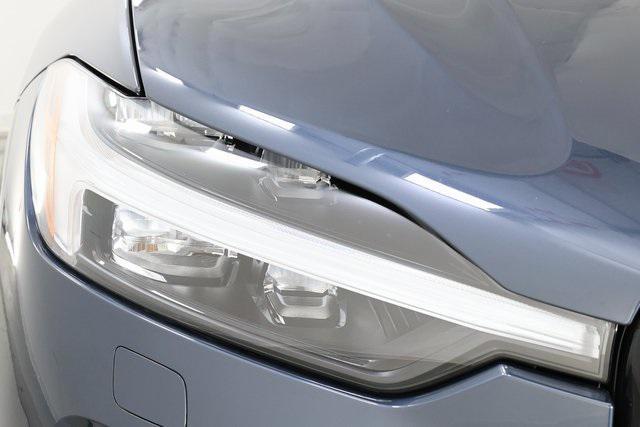 new 2026 Volvo XC60 car, priced at $58,360