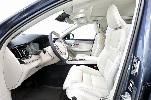 new 2026 Volvo XC90 car, priced at $78,730