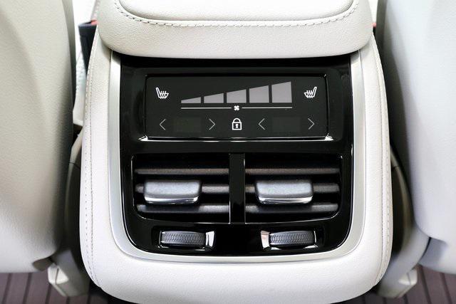 new 2026 Volvo XC90 car, priced at $78,730
