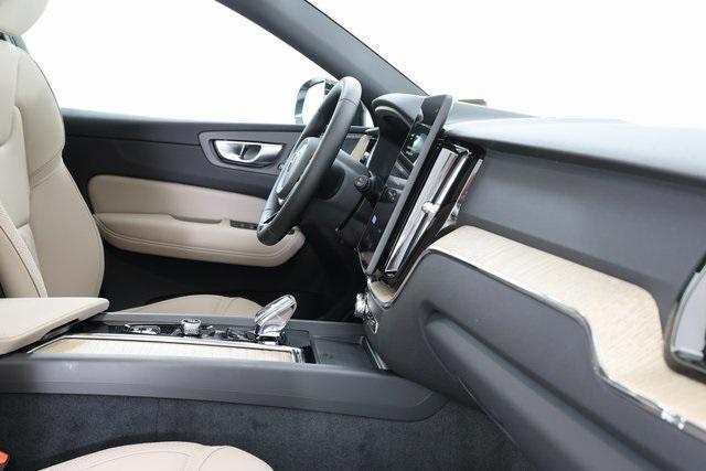 new 2026 Volvo XC60 car, priced at $56,035