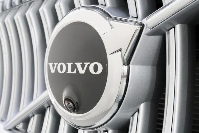 new 2025 Volvo XC90 car, priced at $65,265