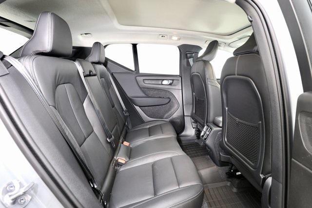 new 2025 Volvo XC40 car, priced at $44,815