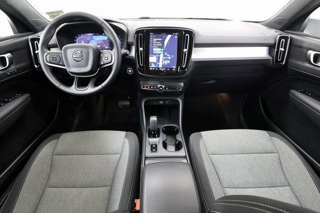 used 2025 Volvo XC40 car, priced at $38,990