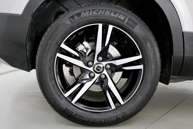 used 2025 Volvo XC40 car, priced at $38,990