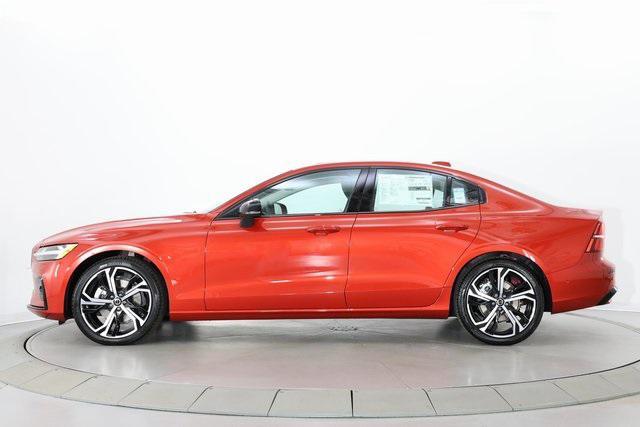 new 2025 Volvo S60 car, priced at $45,915