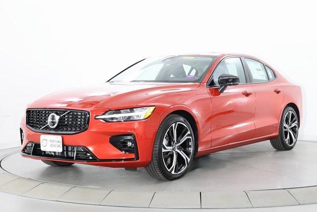 new 2025 Volvo S60 car, priced at $45,915