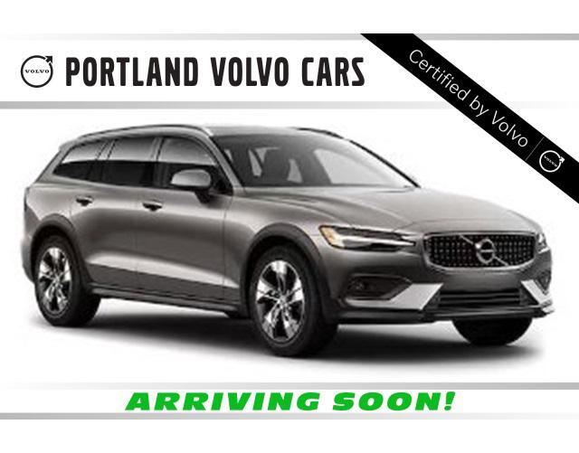 used 2021 Volvo V60 Cross Country car, priced at $32,990