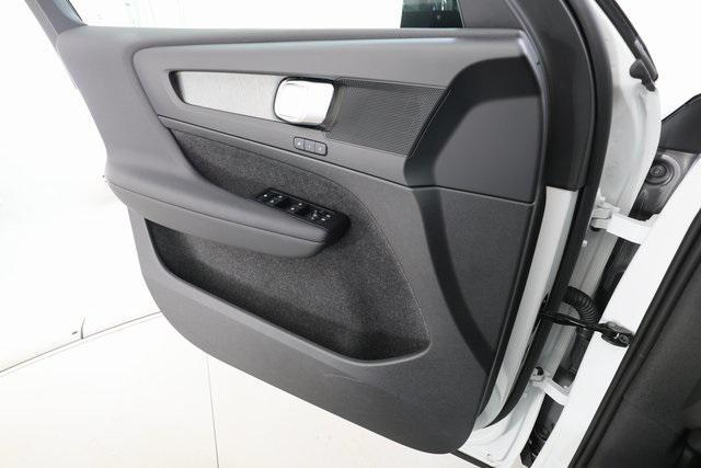 new 2026 Volvo XC40 car, priced at $50,150
