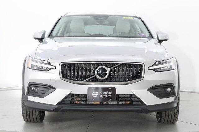 used 2024 Volvo V60 Cross Country car, priced at $43,990