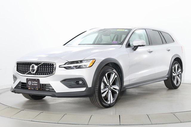 used 2024 Volvo V60 Cross Country car, priced at $43,990