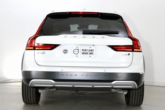 new 2025 Volvo V90 Cross Country car, priced at $71,750