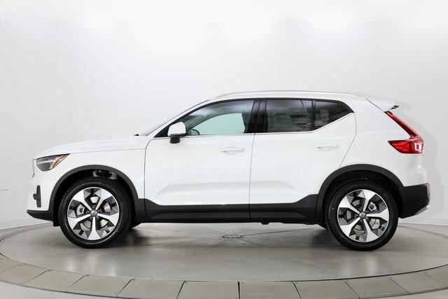 new 2025 Volvo XC40 car, priced at $44,965