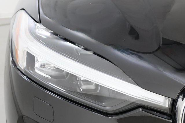 used 2022 Volvo XC60 car, priced at $36,690