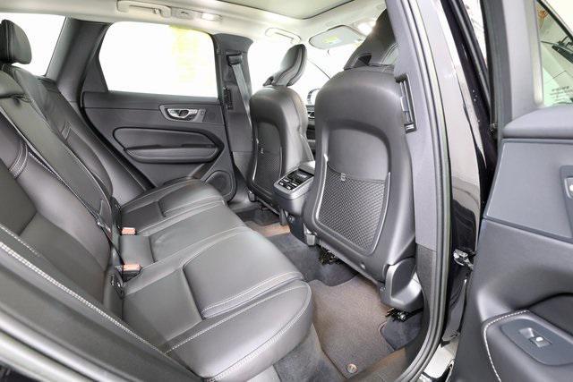 used 2022 Volvo XC60 car, priced at $36,690