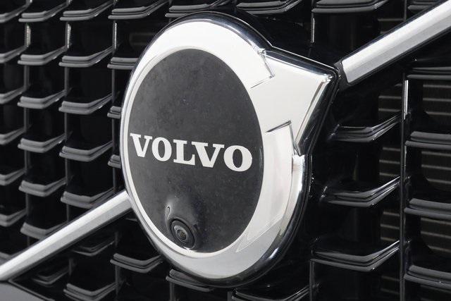 used 2022 Volvo XC60 Recharge Plug-In Hybrid car, priced at $42,990