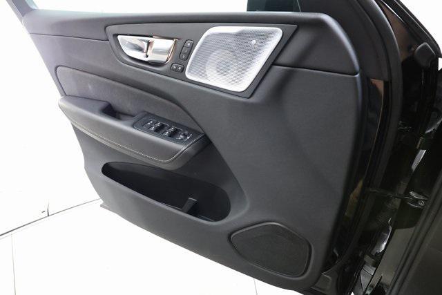 used 2022 Volvo XC60 Recharge Plug-In Hybrid car, priced at $42,990