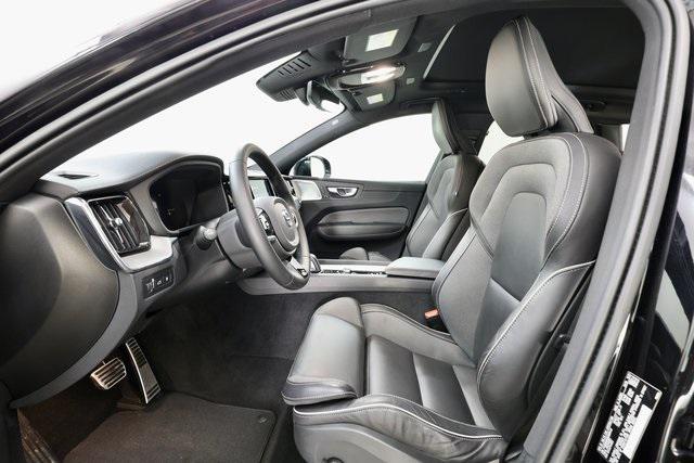 used 2022 Volvo XC60 Recharge Plug-In Hybrid car, priced at $42,990