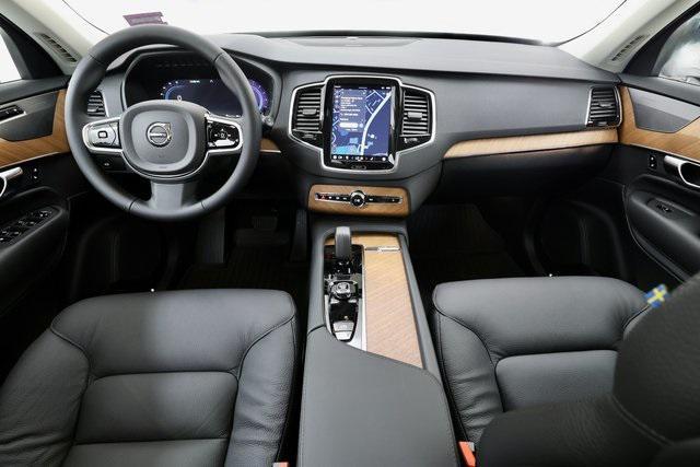 new 2025 Volvo XC90 car, priced at $59,155