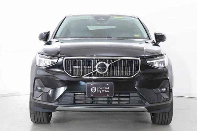used 2025 Volvo XC40 car, priced at $35,990