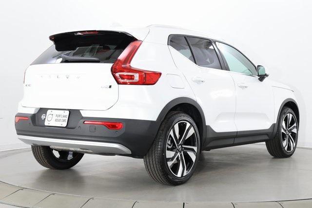 new 2025 Volvo XC40 car, priced at $49,540